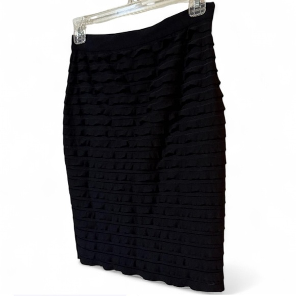 Banana Republic Black Ruffled Pencil Skirt - Picture 5 of 7